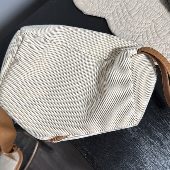 Ladies purse/ carry all - Picture 3 of 5